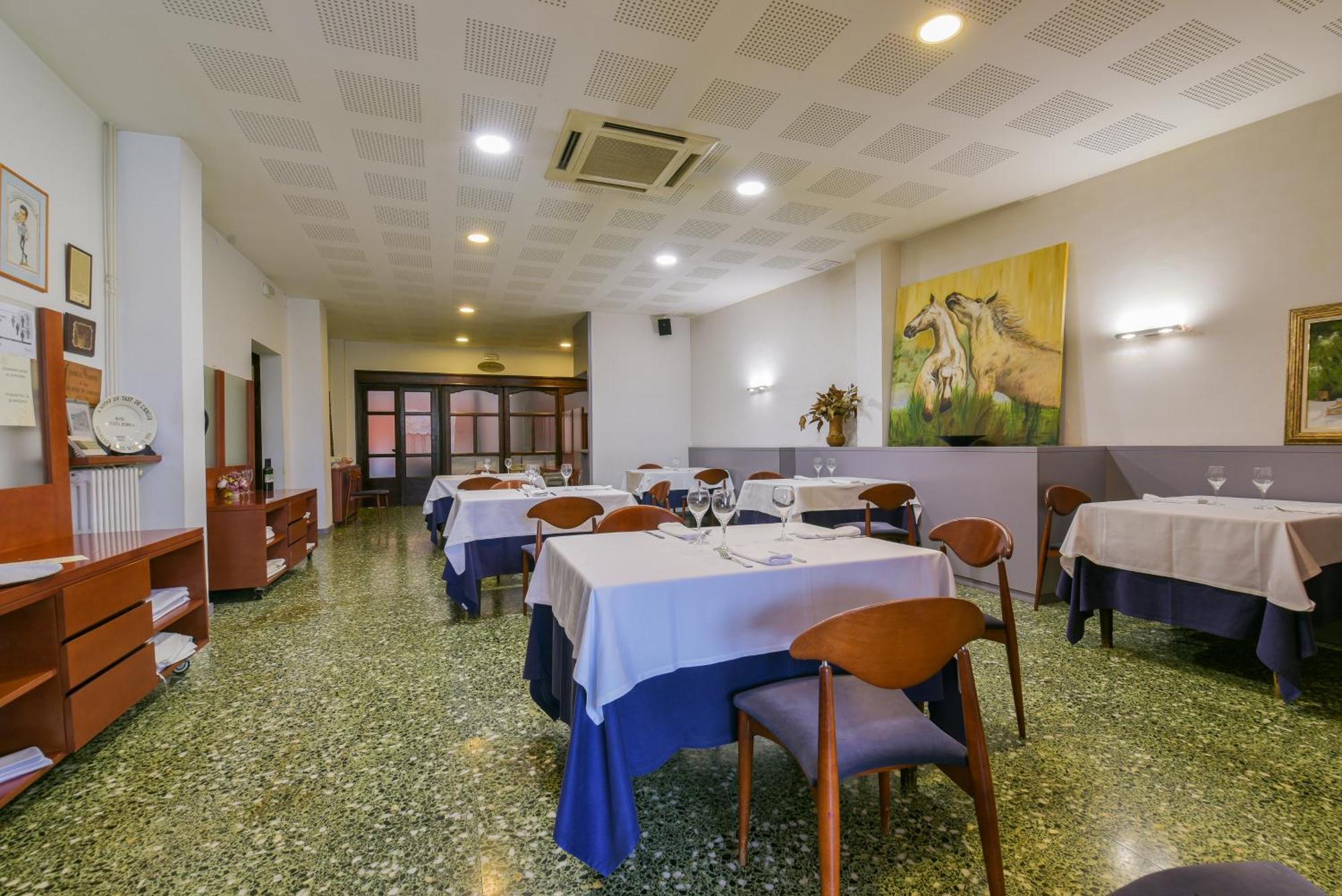 Hotel Robert La Pobla de Claramunt Exteriér fotografie
